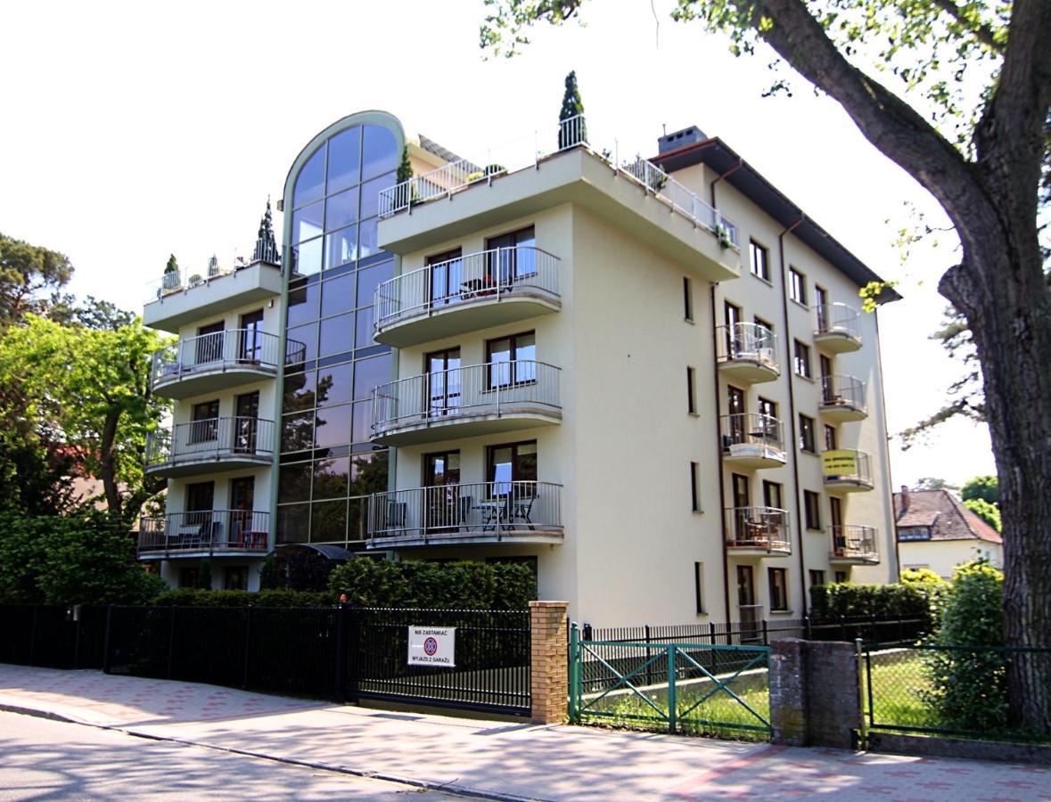 Apartamenty Swinoujscie - Apartament Morski Rezydencja Zeromskiego Buitenkant foto